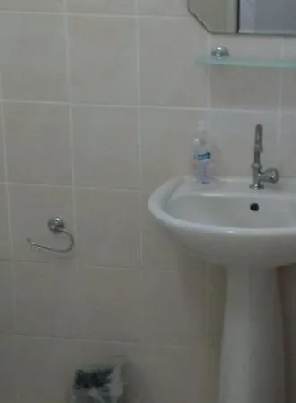 Convenient Studio Flat Near In Avsa Island Apartment